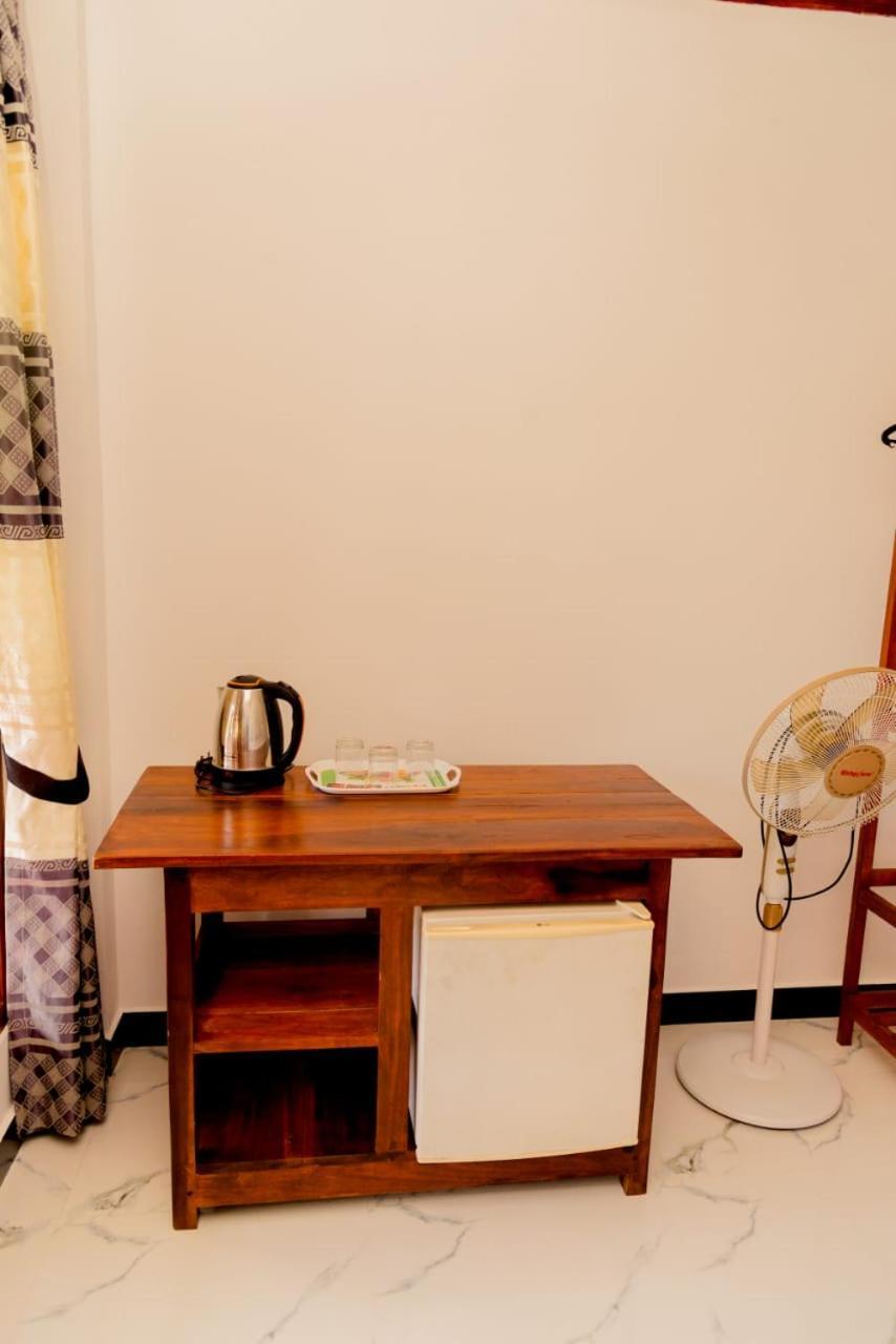 Samiru Guest Inn Ела Екстериор снимка