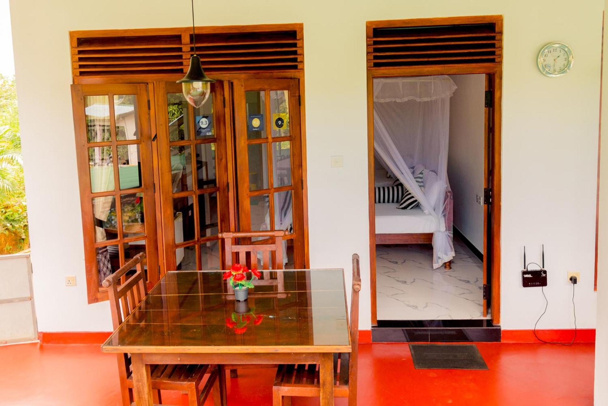 Samiru Guest Inn Ела Екстериор снимка
